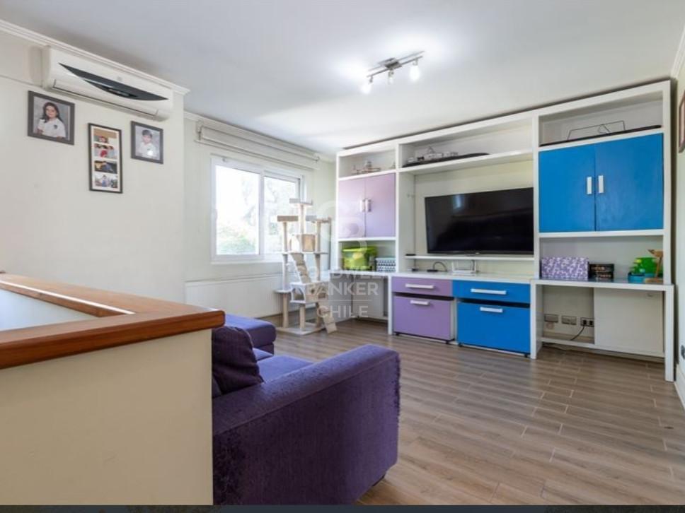 Colina, Chile, 4 Bedrooms Bedrooms, ,3 BathroomsBathrooms,Residential,For Sale,1867698