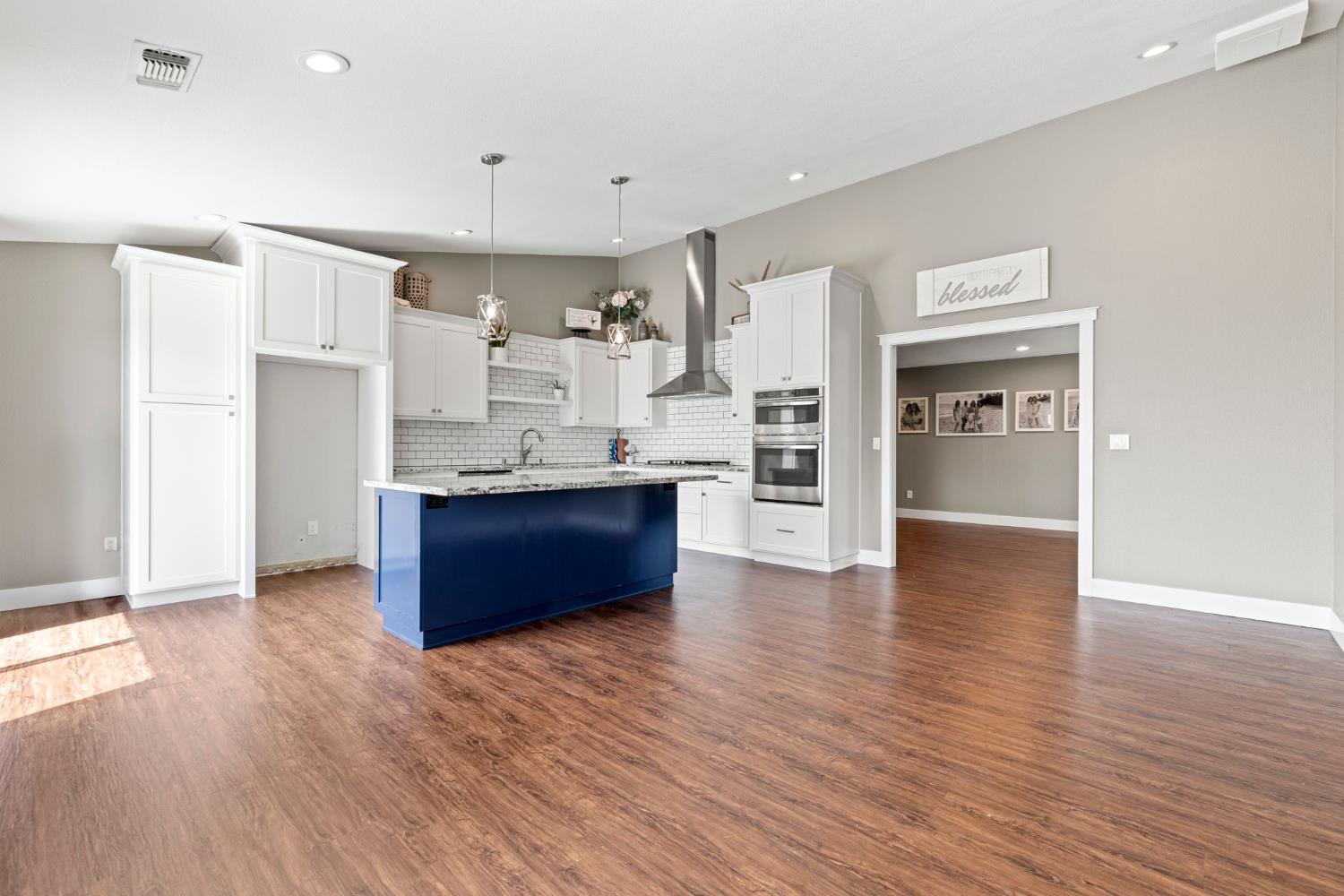 Auburn, California, 95603, United States, 3 Bedrooms Bedrooms, ,2 BathroomsBathrooms,Residential,For Sale,1956698