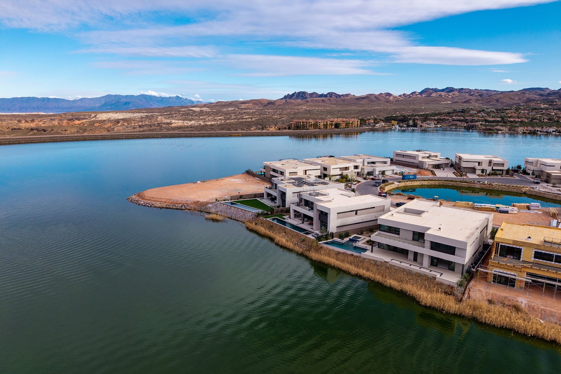  Lake Las Vegas Water Front Approved for Private Dock - 物件實景