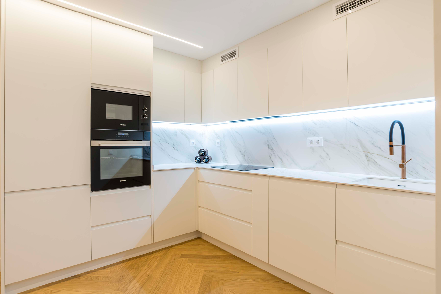  Contemporary flat exterior in Goya - 物件實景