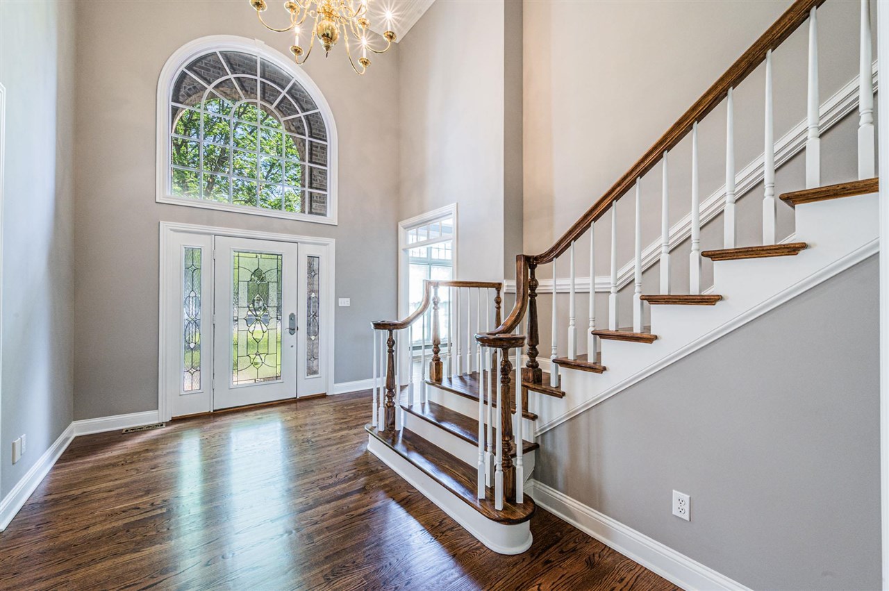 Bowling Green, Kentucky, 42103, United States, 4 Bedrooms Bedrooms, ,4 BathroomsBathrooms,Residential,For Sale,1868382