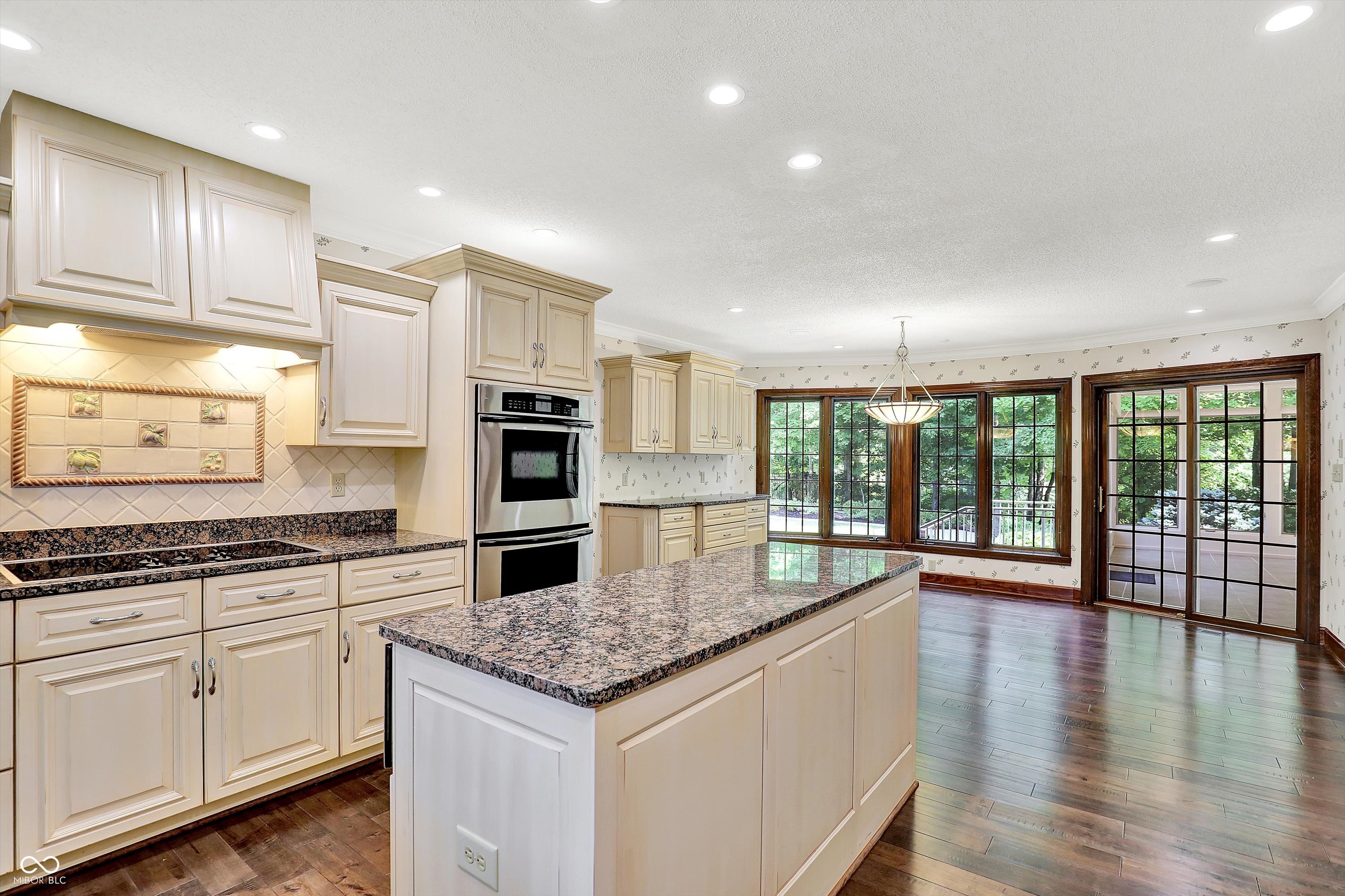 Indianapolis, Indiana, 46260, United States, 4 Bedrooms Bedrooms, ,6 BathroomsBathrooms,Residential,For Sale,1976230