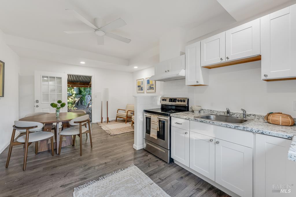 Sebastopol, California, 95472, United States, 3 Bedrooms Bedrooms, ,3 BathroomsBathrooms,Residential,For Sale,1938553
