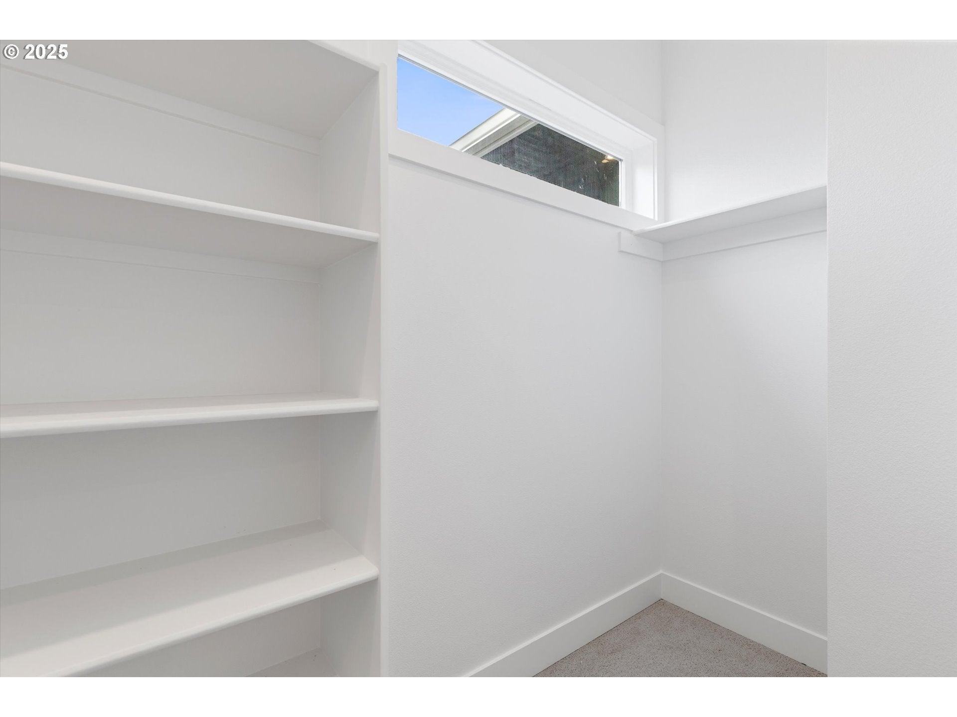 CannonBeach, Oregon, 97110, United States, 4 Bedrooms Bedrooms, ,4 BathroomsBathrooms,Residential,For Sale,2003076