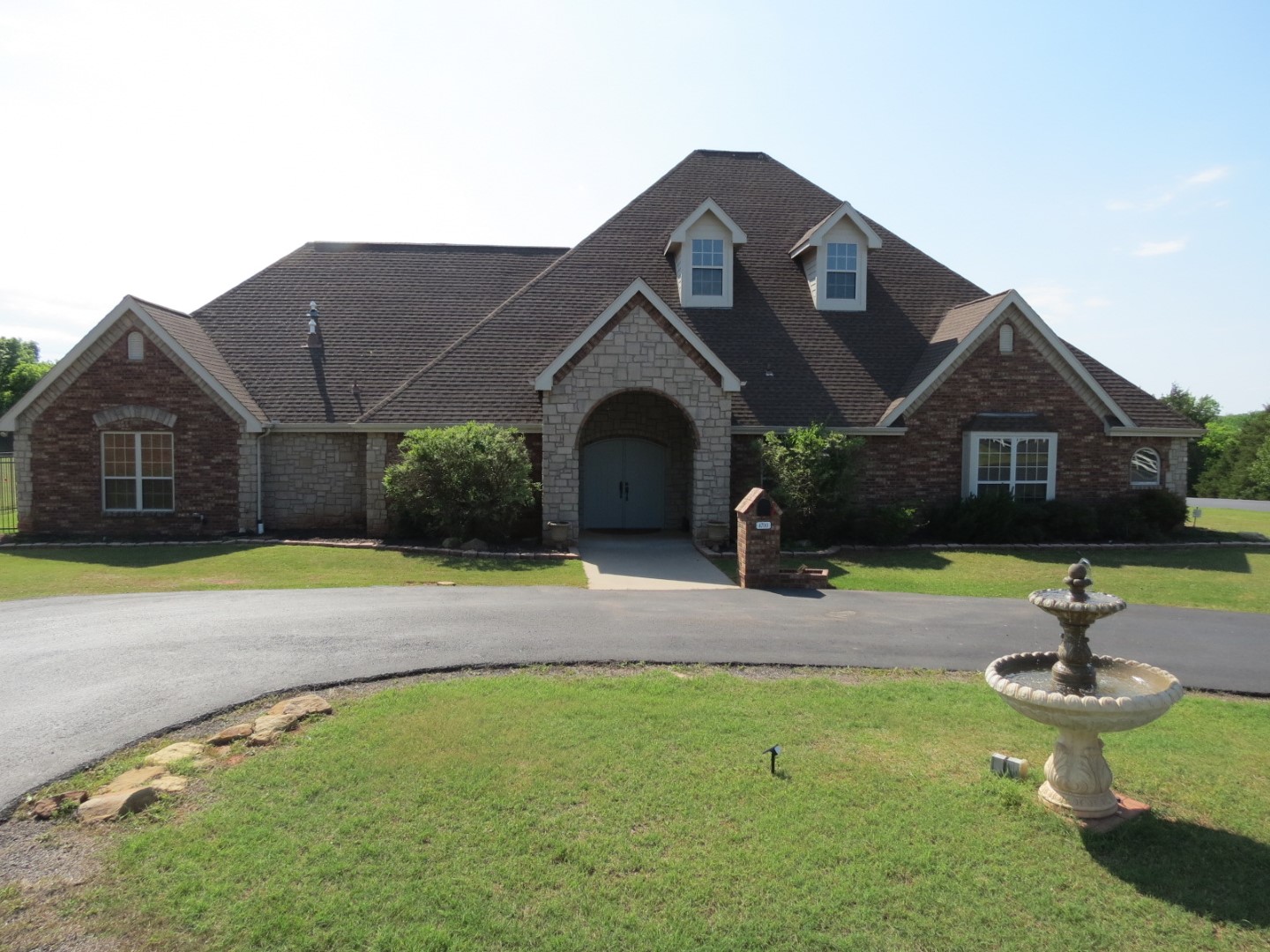 Stillwater, Oklahoma, 74075, United States, 3 Bedrooms Bedrooms, ,4 BathroomsBathrooms,Residential,For Sale,1848802