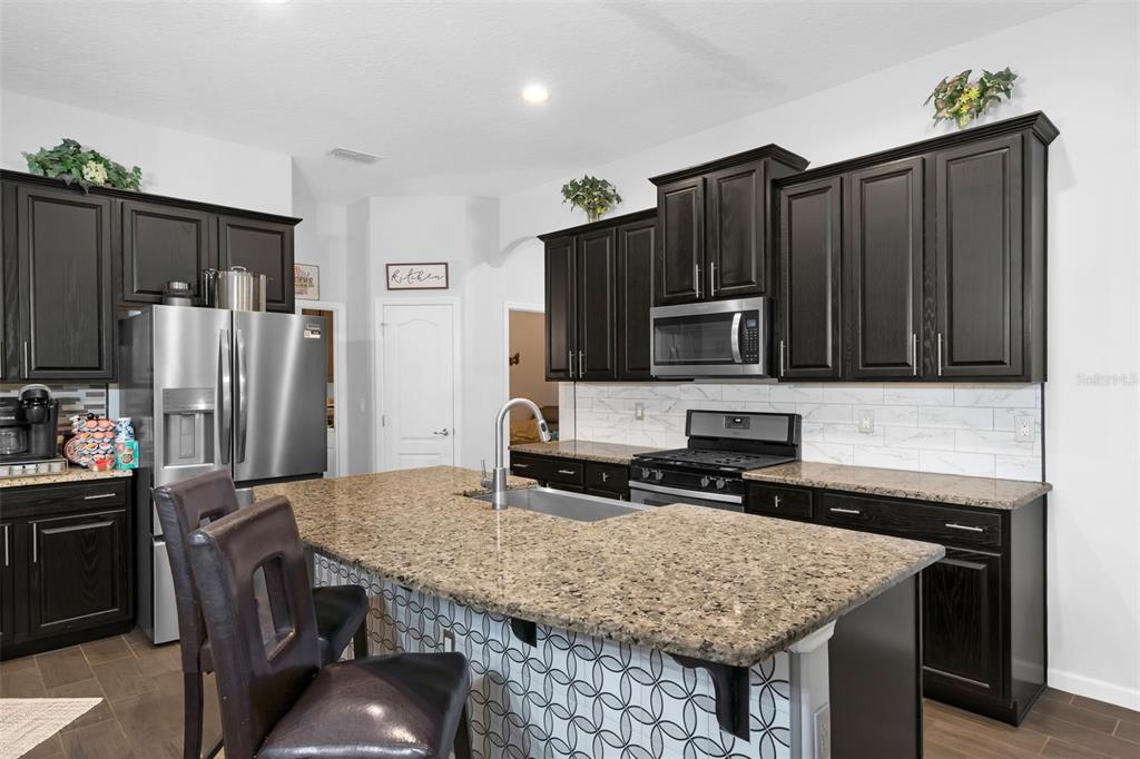 Groveland, Florida, 34736, United States, 4 Bedrooms Bedrooms, ,3 BathroomsBathrooms,Residential,For Sale,1932144