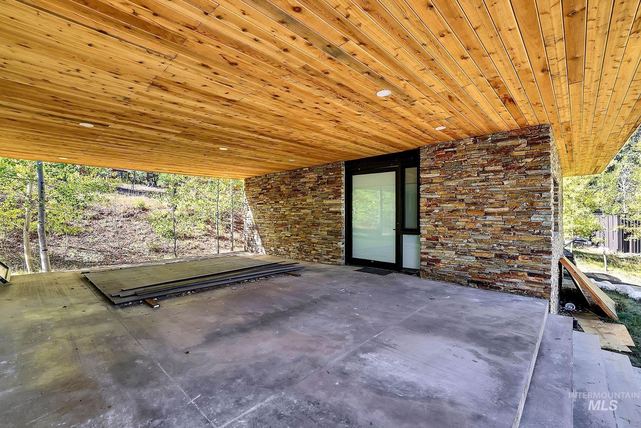 New Meadows, Idaho, 83654, United States, 4 Bedrooms Bedrooms, ,4 BathroomsBathrooms,Residential,For Sale,1980814