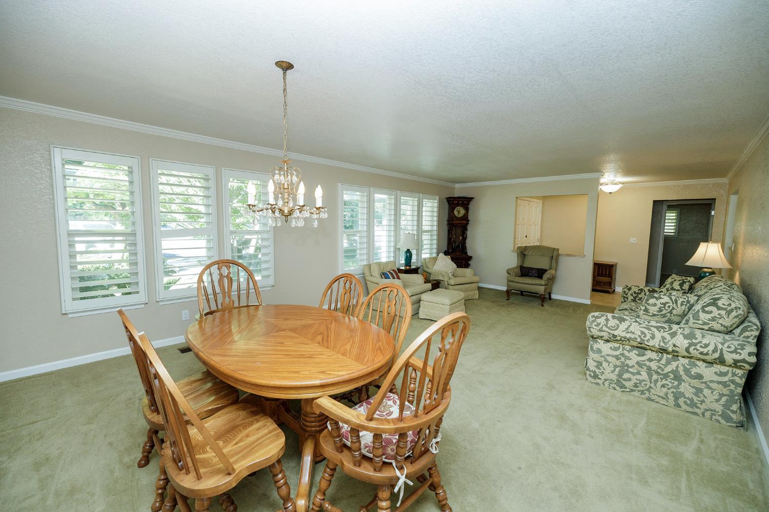 Turlock, California, 95380, United States, 3 Bedrooms Bedrooms, ,2 BathroomsBathrooms,Residential,For Sale,1942589