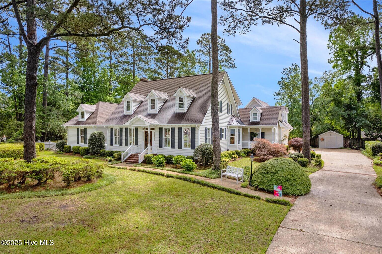 Wilmington, North Carolina, 28403, United States, 4 Bedrooms Bedrooms, ,4 BathroomsBathrooms,Residential,For Sale,1818809