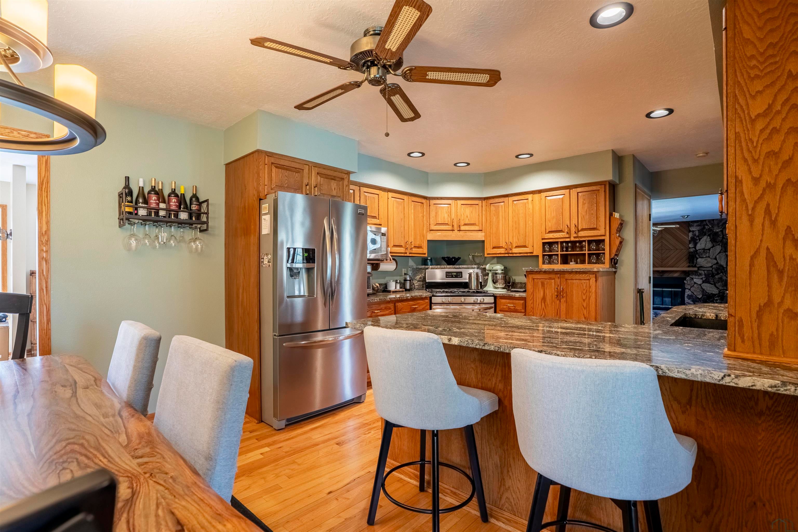 Sioux City, Iowa, 51108, United States, 3 Bedrooms Bedrooms, ,4 BathroomsBathrooms,Residential,For Sale,2035847