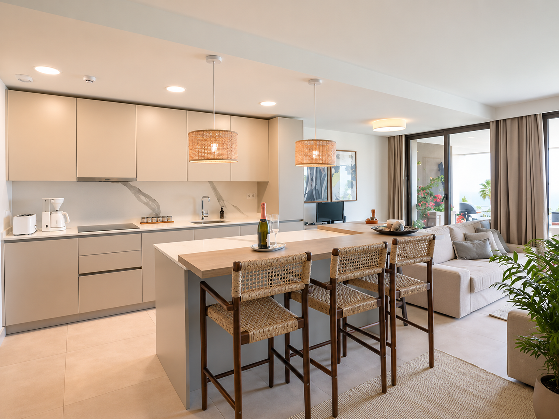  Contemporary ground-floor apartment with generous garden and sea views - 物件實景