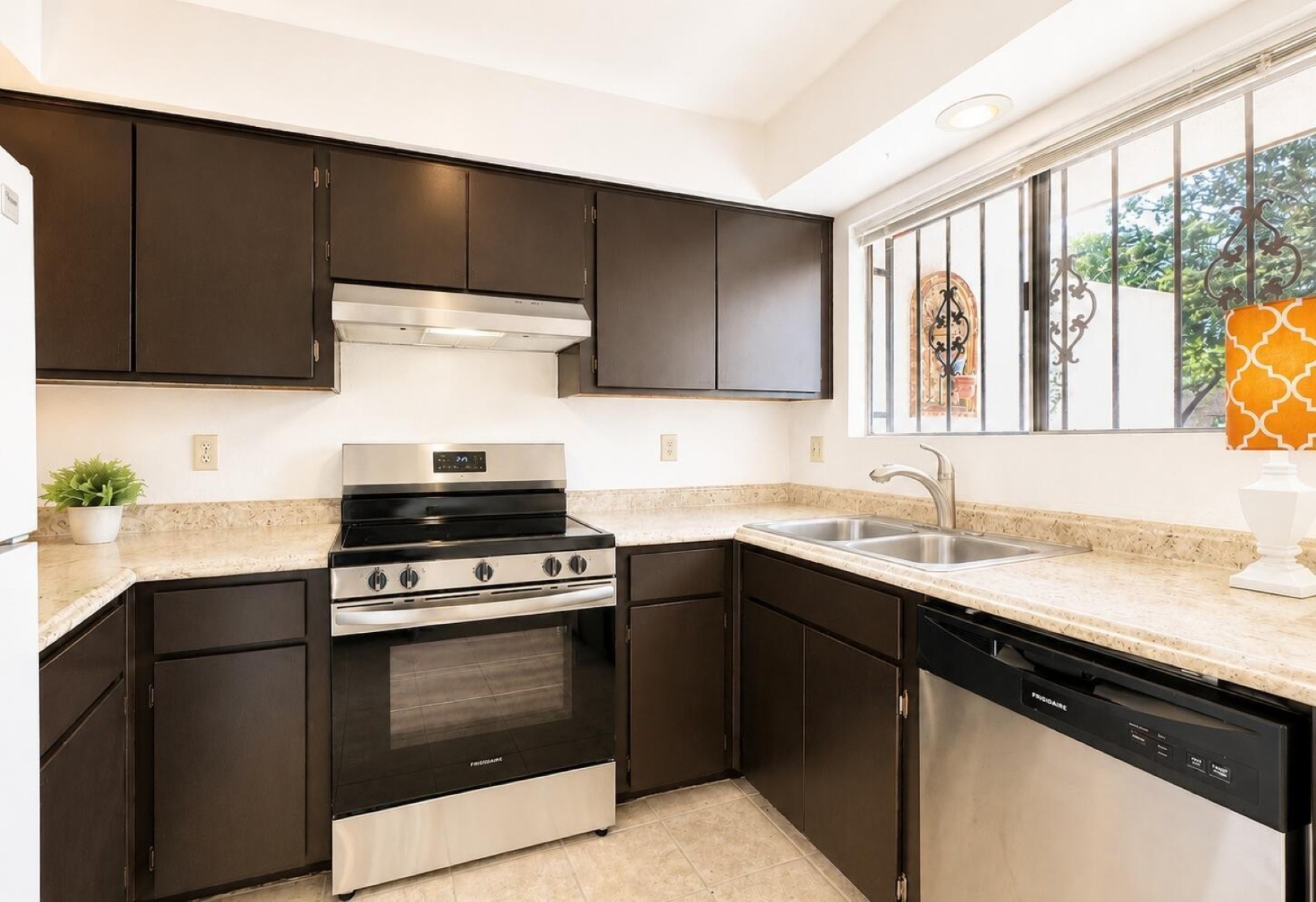  3750 N Country Club Road 46, Tucson, AZ, 85716 - 物件實景