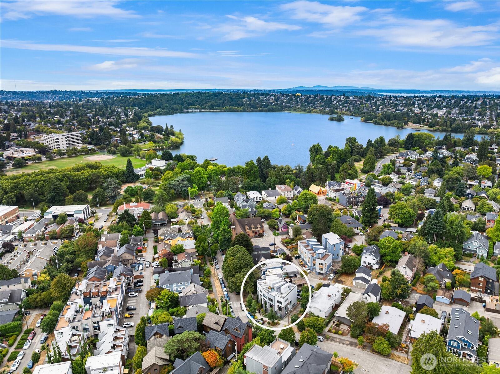 Seattle, Washington, 98115, United States, 3 Bedrooms Bedrooms, ,Residential,For Sale,1926202