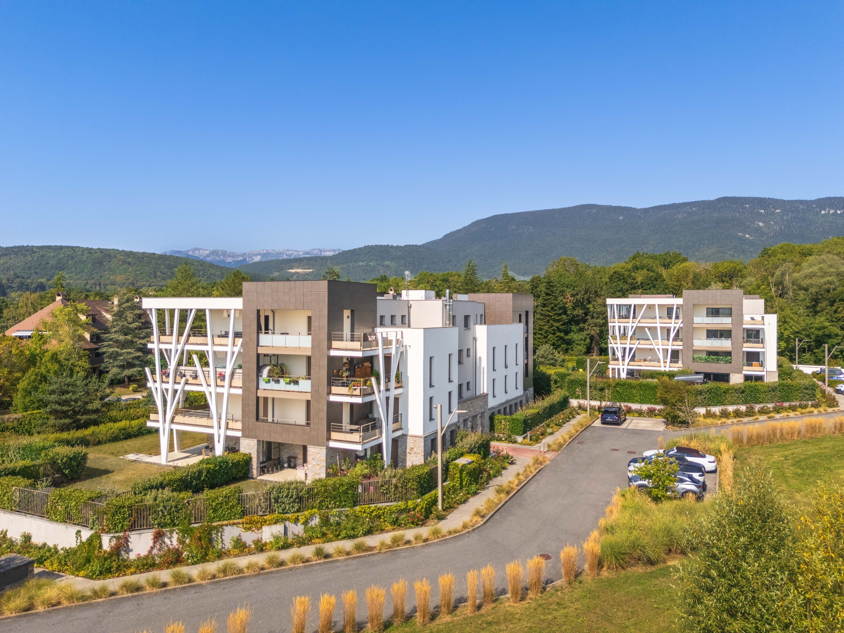  Two magnificent apartments on the ground floor - 物件實景