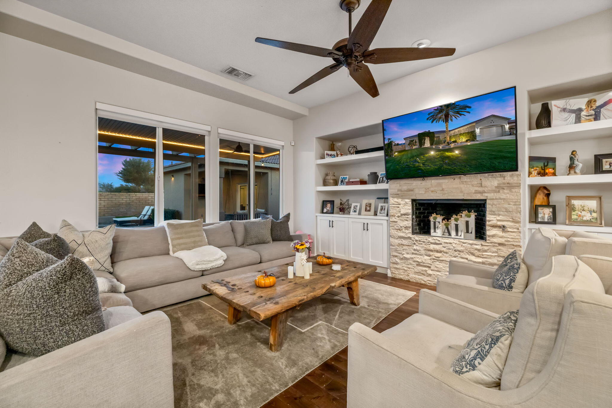 La Quinta, California, 92253, United States, 5 Bedrooms Bedrooms, ,3 BathroomsBathrooms,Residential,For Sale,1998389