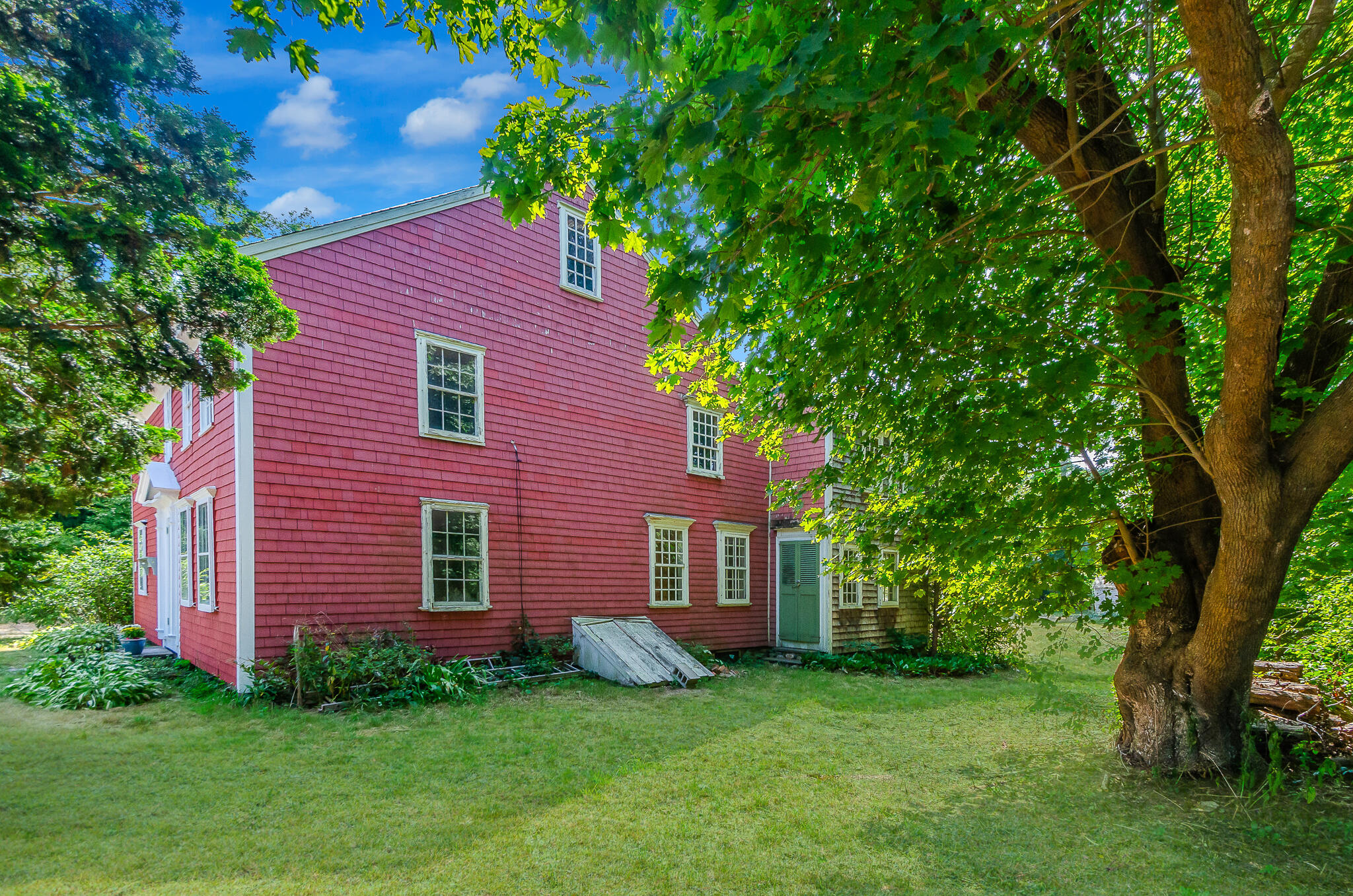 Cotuit, Massachusetts, 02635, United States, 4 Bedrooms Bedrooms, ,3 BathroomsBathrooms,Residential,For Sale,1965620