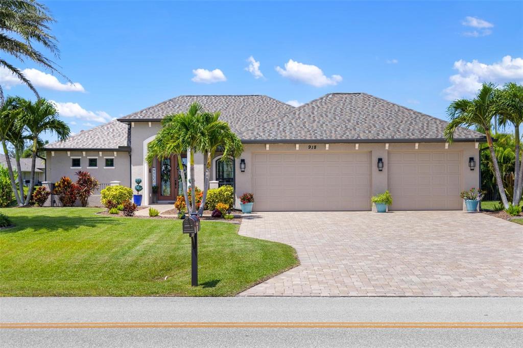 Rotonda West, Florida, 33947, United States, 3 Bedrooms Bedrooms, ,3 BathroomsBathrooms,Residential,For Sale,1940438