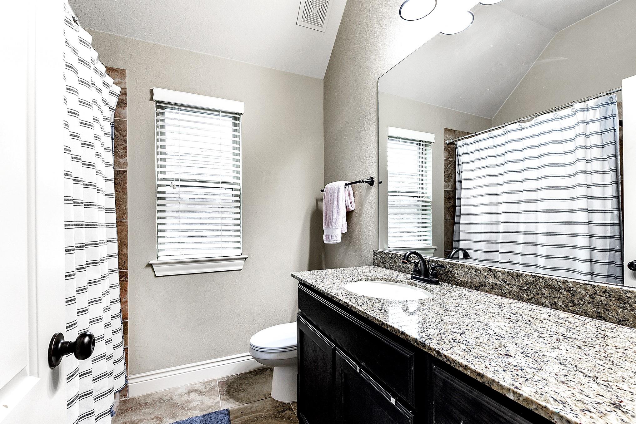 Katy, Texas, 77494, United States, 5 Bedrooms Bedrooms, ,5 BathroomsBathrooms,Residential,For Sale,2048040