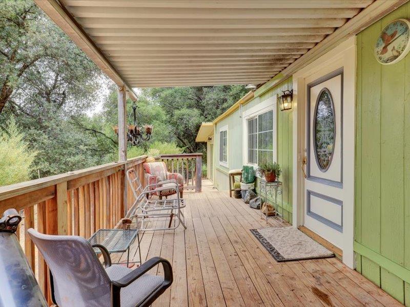 Grass Valley, California, 95949, United States, 3 Bedrooms Bedrooms, ,2 BathroomsBathrooms,Residential,For Sale,1982104