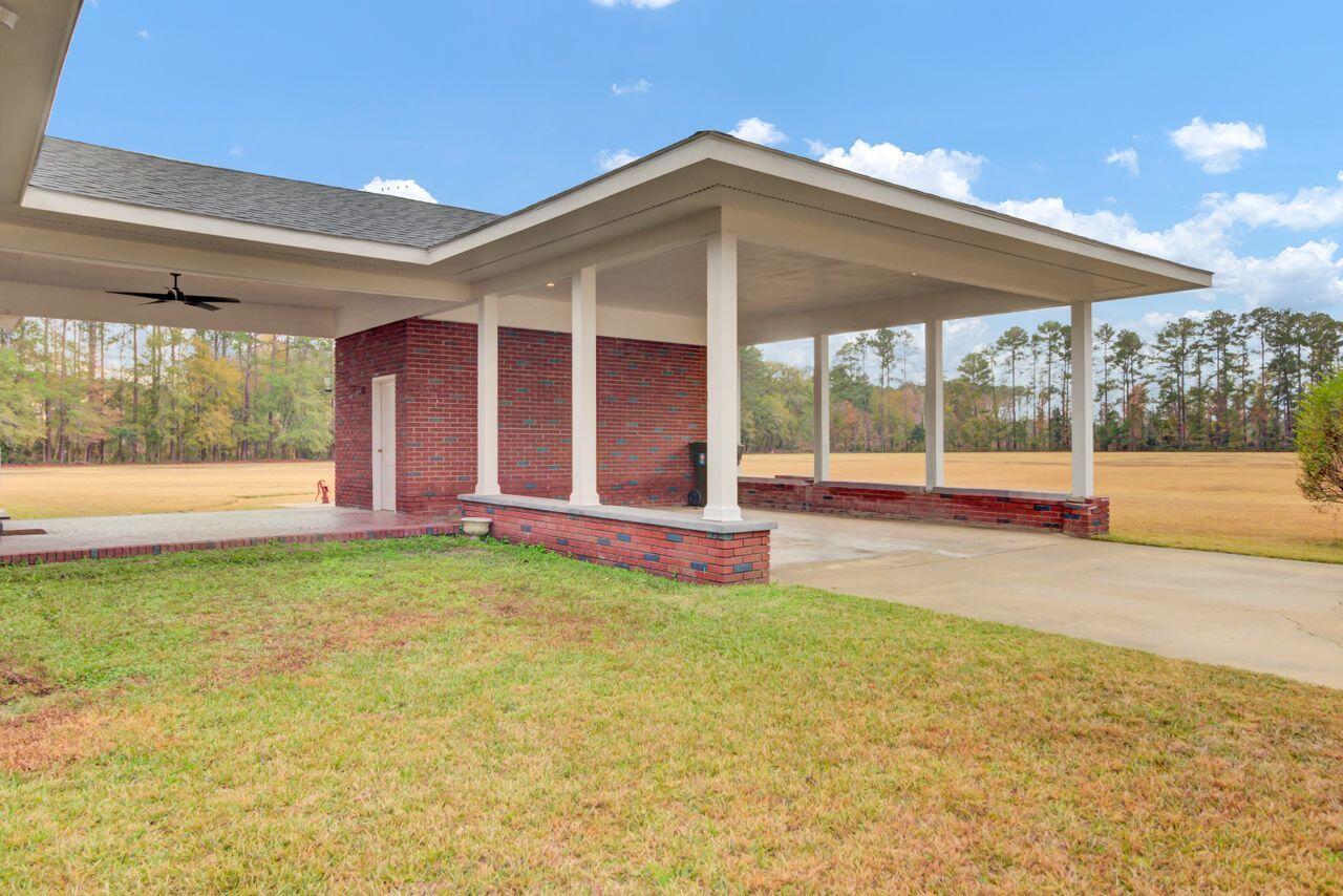 388 Main Street E, Harleyville, South Carolina, 29448, United States, 4 Bedrooms Bedrooms, ,2 BathroomsBathrooms,Residential,For Sale,388 Main Street E,1668462