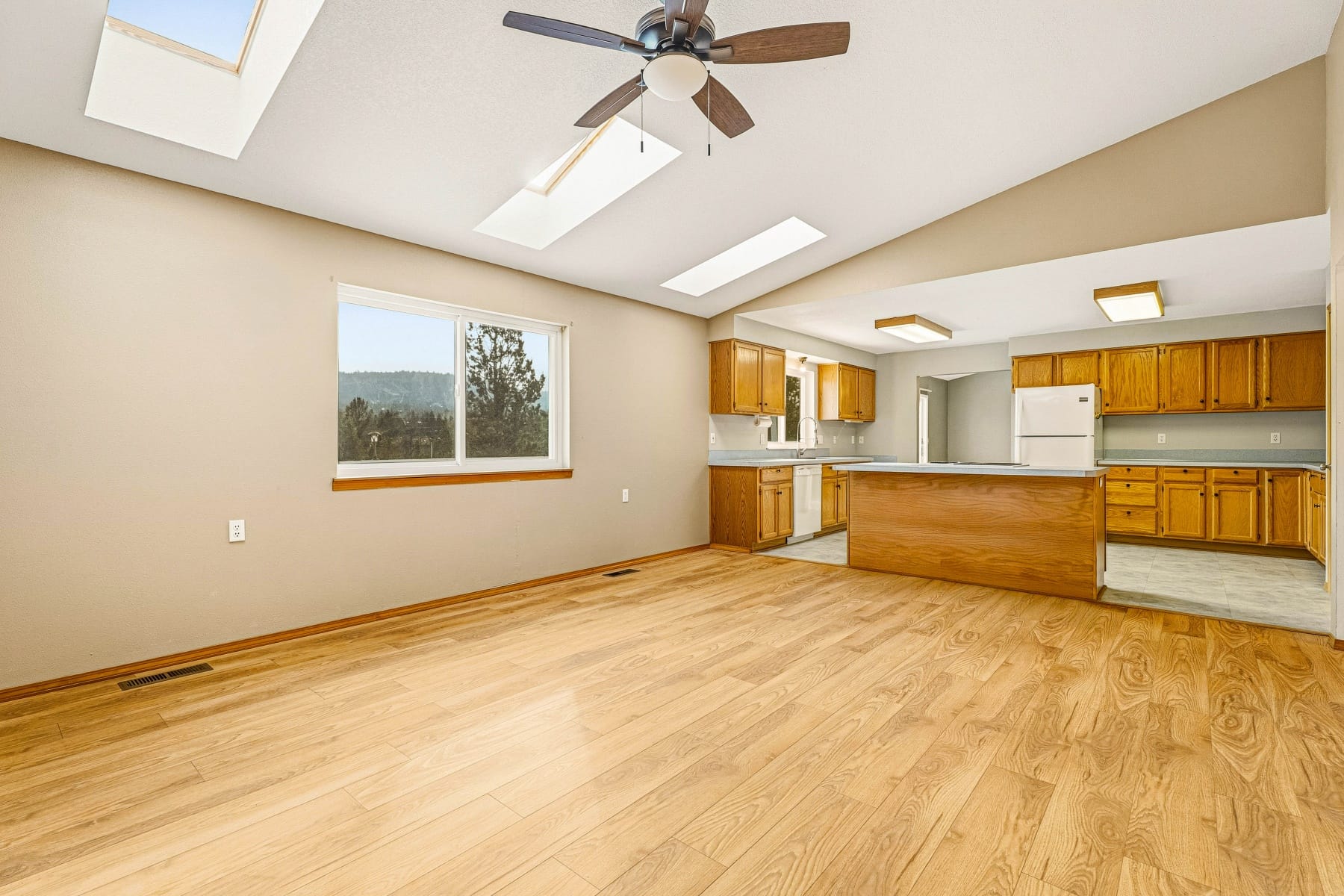  6678 SE Davis Loop Prineville, OR 97754 - 物件實景