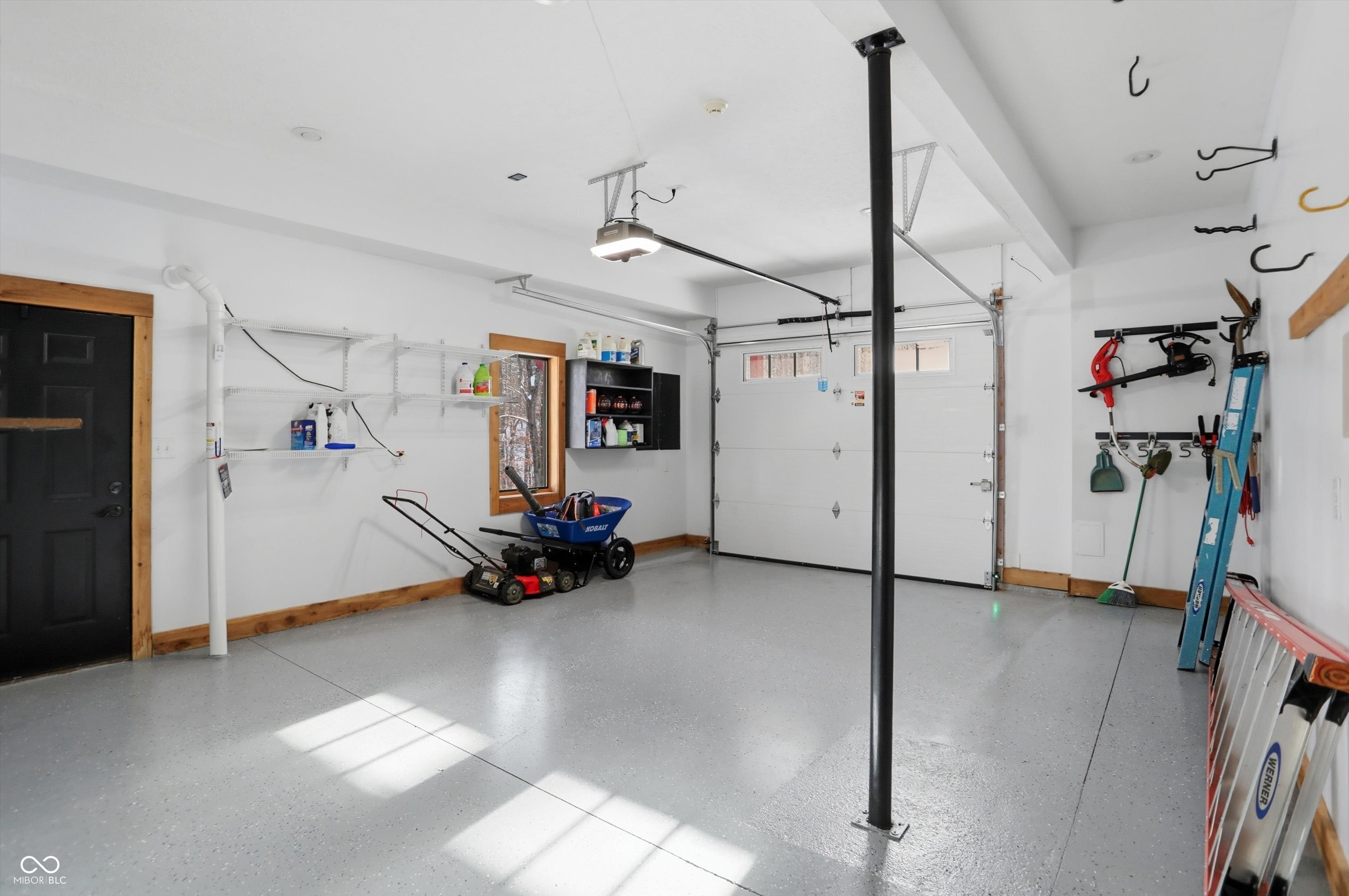 Unionville, Indiana, 47468, United States, 5 Bedrooms Bedrooms, ,5 BathroomsBathrooms,Residential,For Sale,1975333