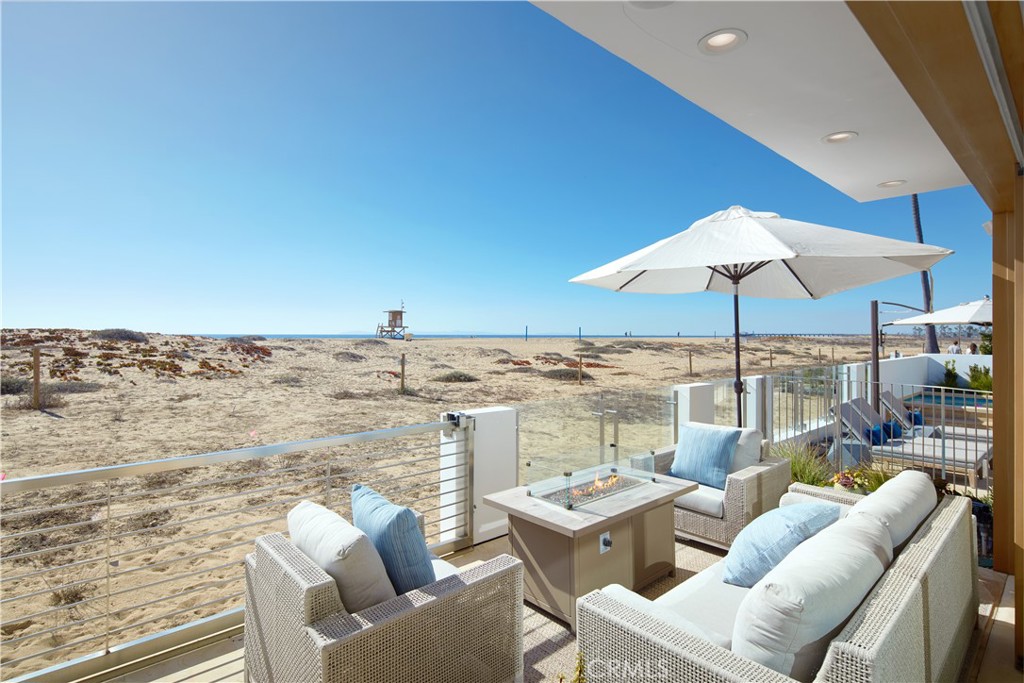 Newport Beach, California, 92661, United States, 7 Bedrooms Bedrooms, ,11 BathroomsBathrooms,Residential,For Sale,1877101