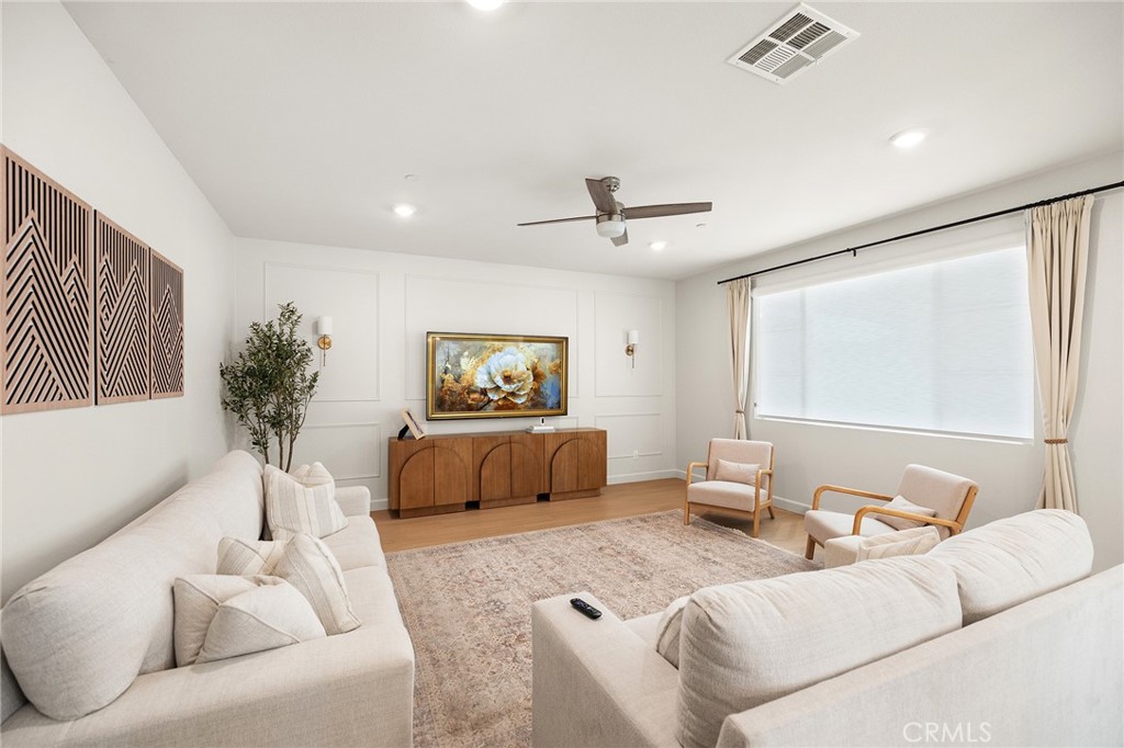 Menifee, California, 92584, United States, 4 Bedrooms Bedrooms, ,3 BathroomsBathrooms,Residential,For Sale,1942234