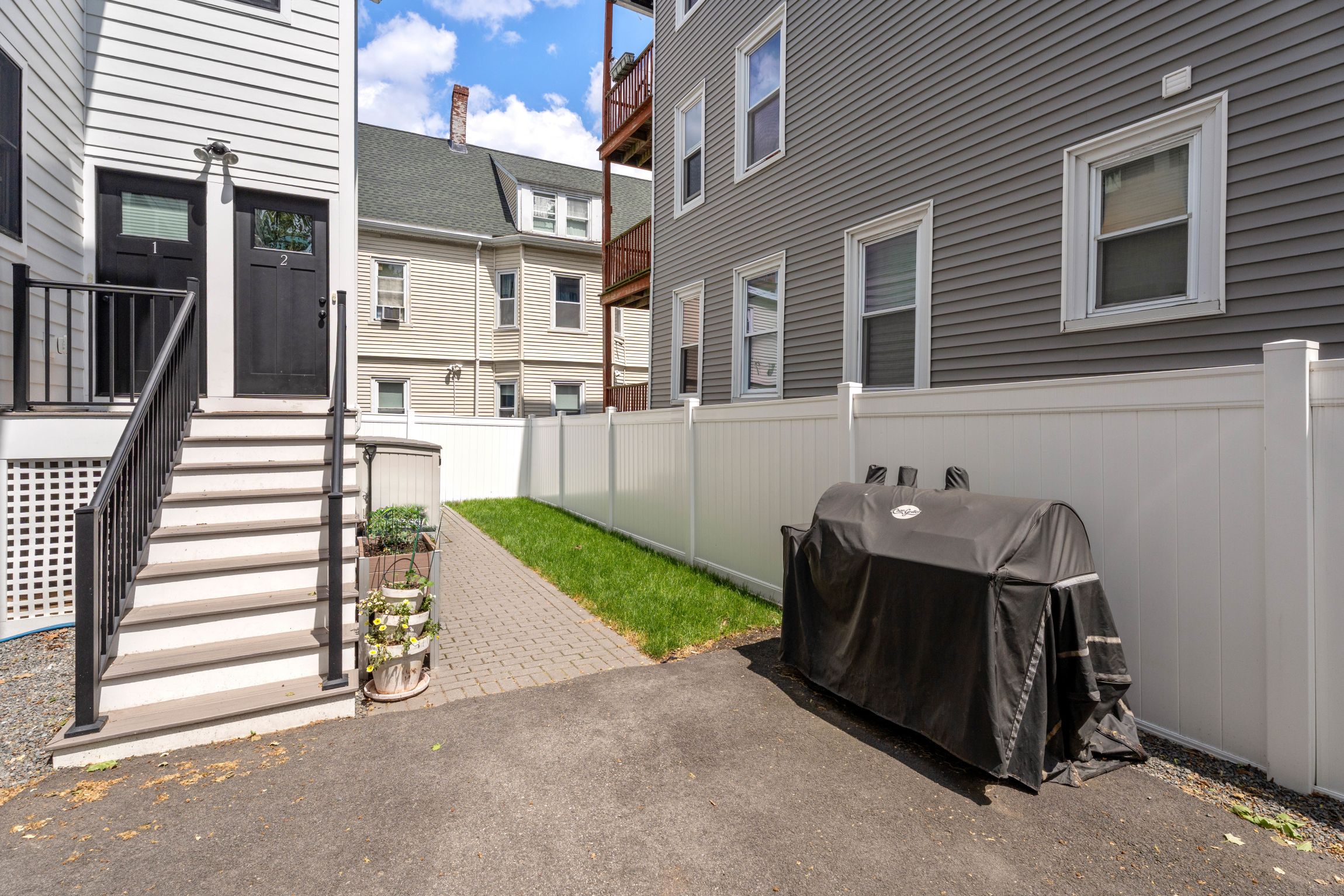  23 Jaques St, Somerville, MA, 02145 - 物件實景