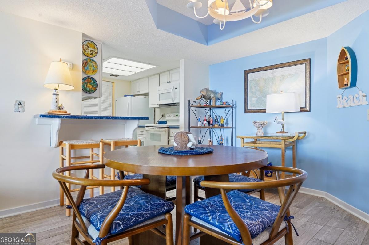 St. Simons, Georgia, 31522, United States, 2 Bedrooms Bedrooms, ,2 BathroomsBathrooms,Residential,For Sale,1991372