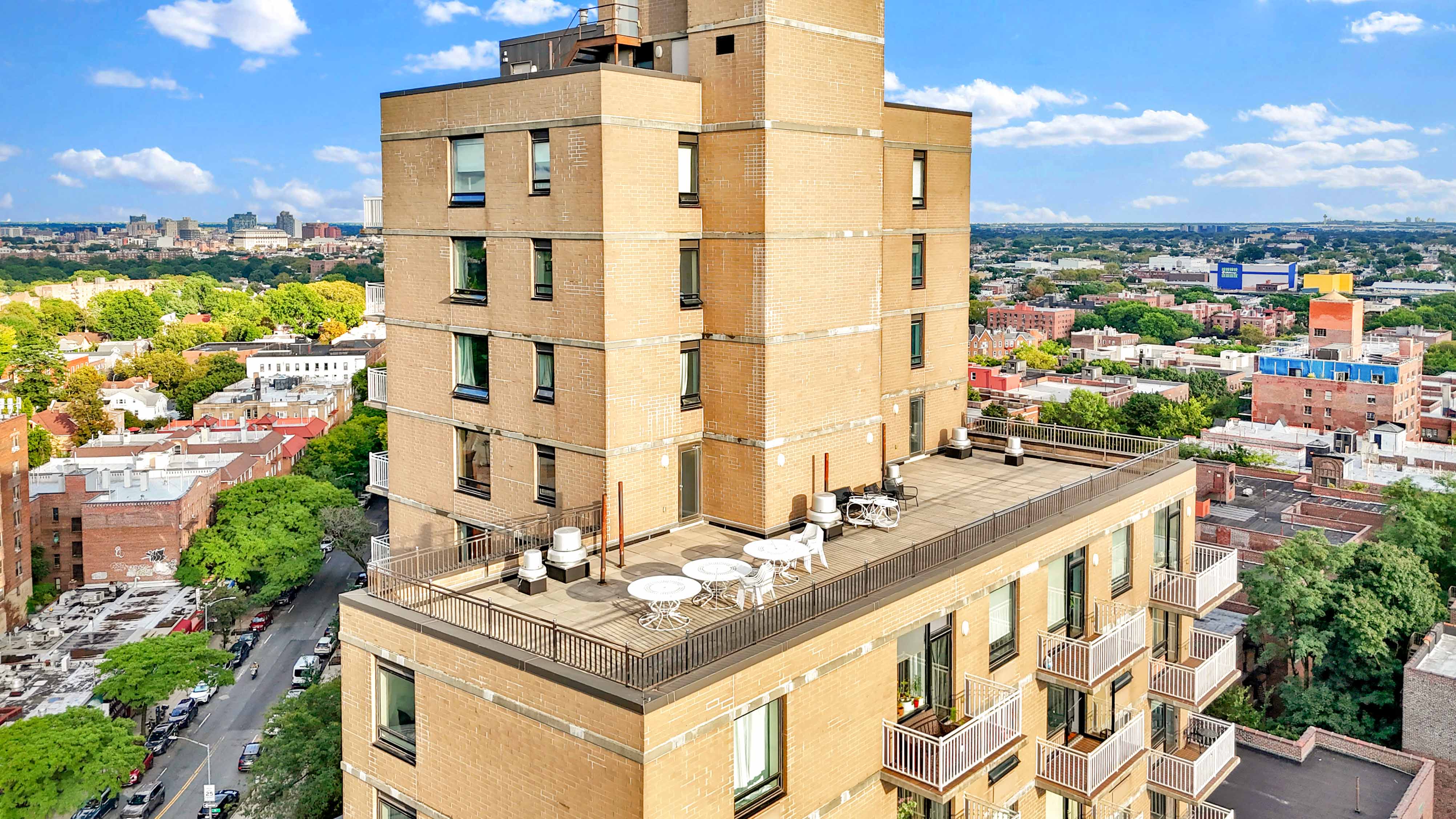  11624 Grosvenor Lane #15A, Kew Gardens, NY, 11418 - 物件實景