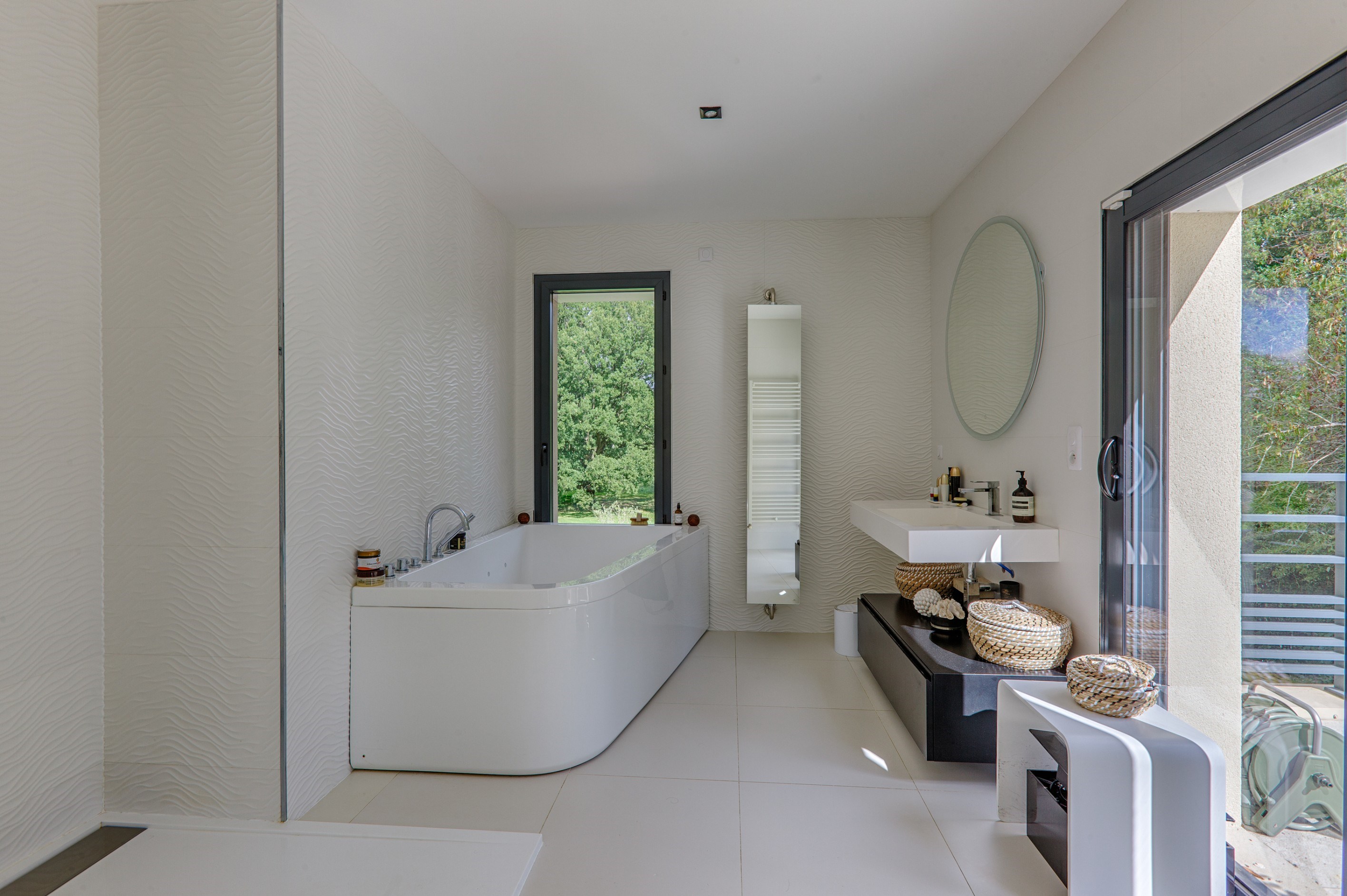  Modern luxury home - 物件實景