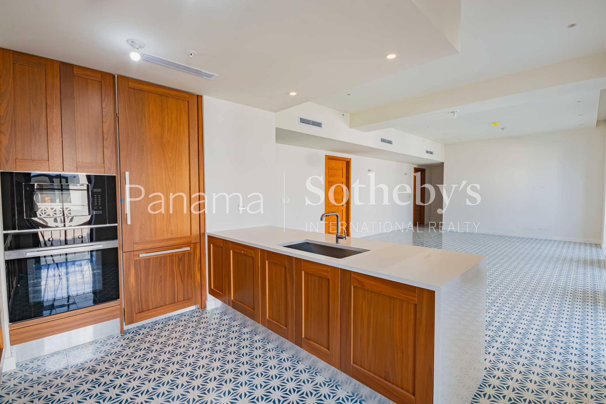  Waterfront Three-Bedroom Residence  Santa Familia, Casco Antiguo - 物件實景