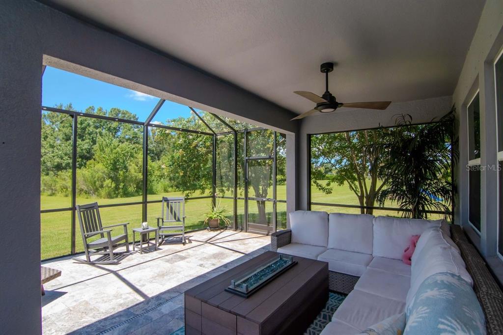 Bradenton, Florida, 34212, United States, 4 Bedrooms Bedrooms, ,4 BathroomsBathrooms,Residential,For Sale,1908693