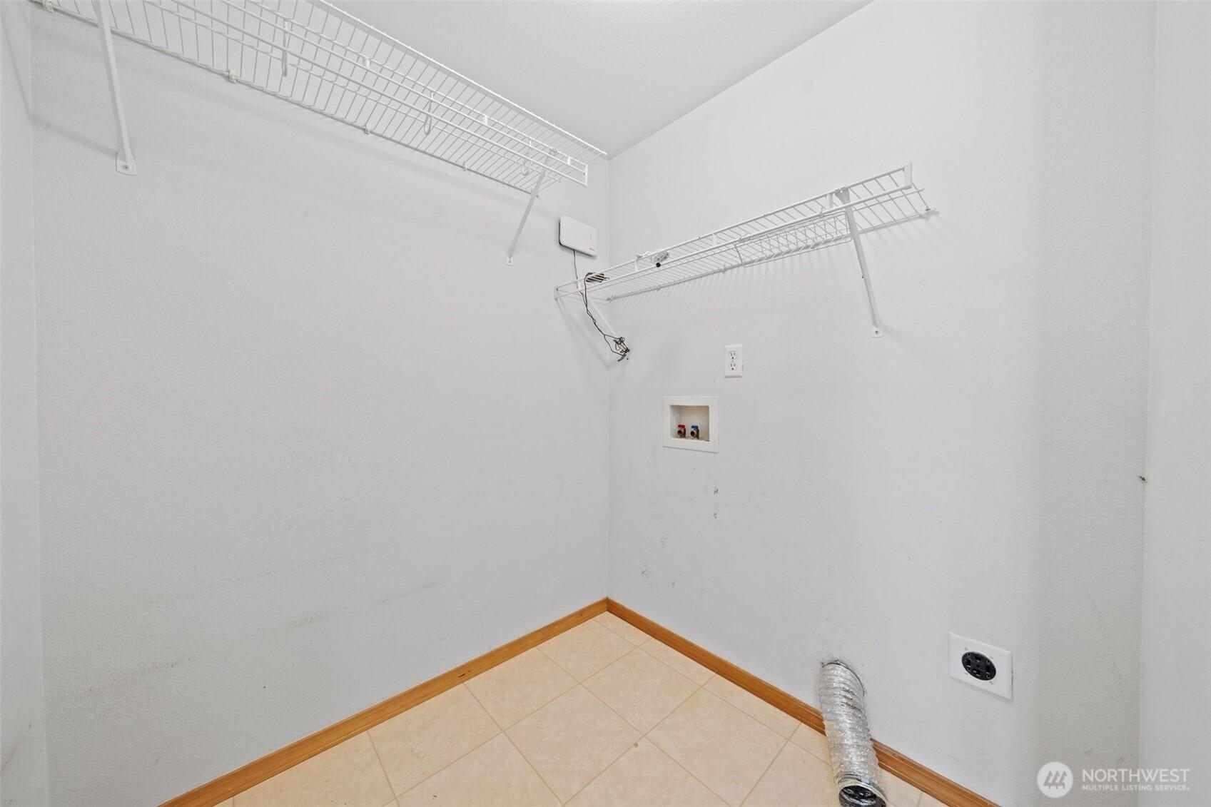 TACOMA, Washington, 98422, United States, 4 Bedrooms Bedrooms, ,3 BathroomsBathrooms,Residential,For Sale,1948002