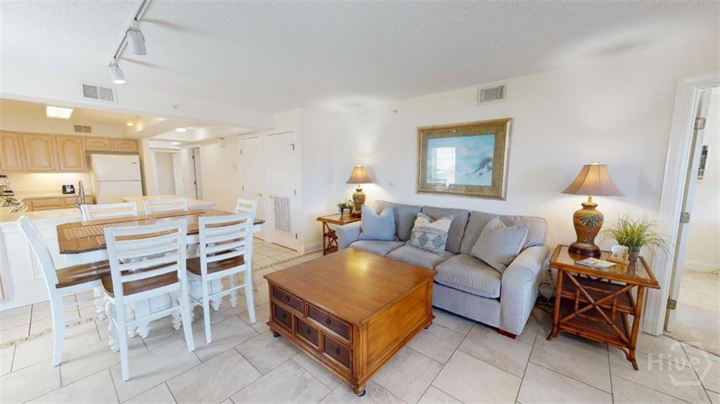 TYBEE ISLAND, Georgia, 31328, United States, 3 Bedrooms Bedrooms, ,2 BathroomsBathrooms,Residential,For Sale,1924449