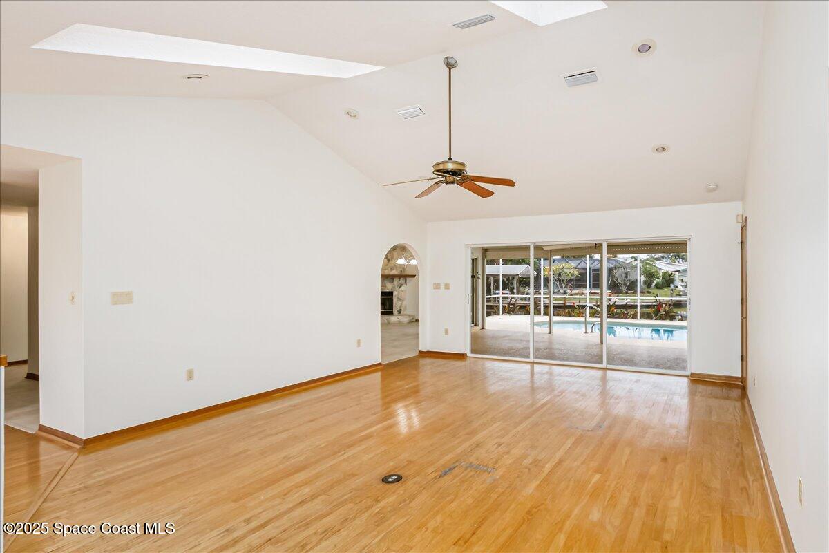 Merritt Island, Florida, 32952, United States, 4 Bedrooms Bedrooms, ,2 BathroomsBathrooms,Residential,For Sale,1989308