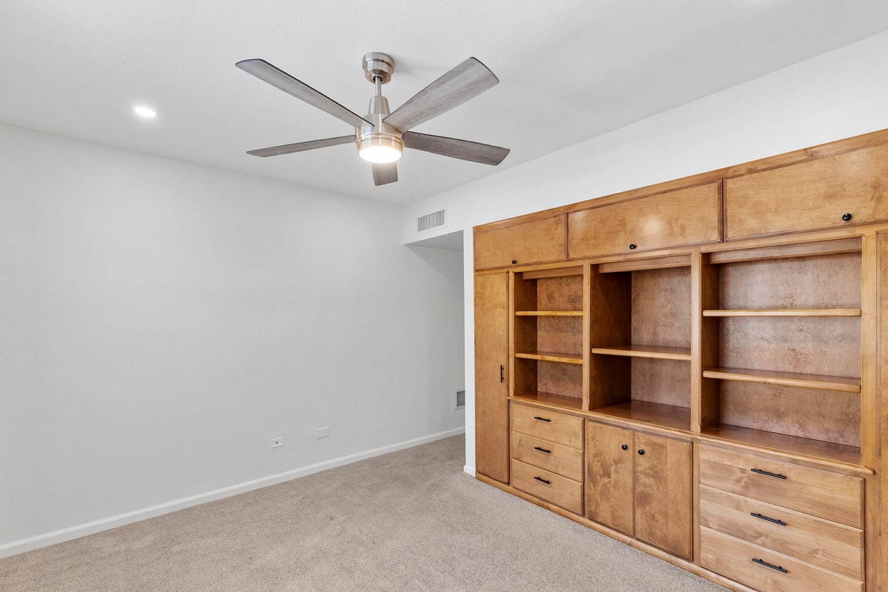  10805 N 9th Place  Phoenix, AZ - 物件實景