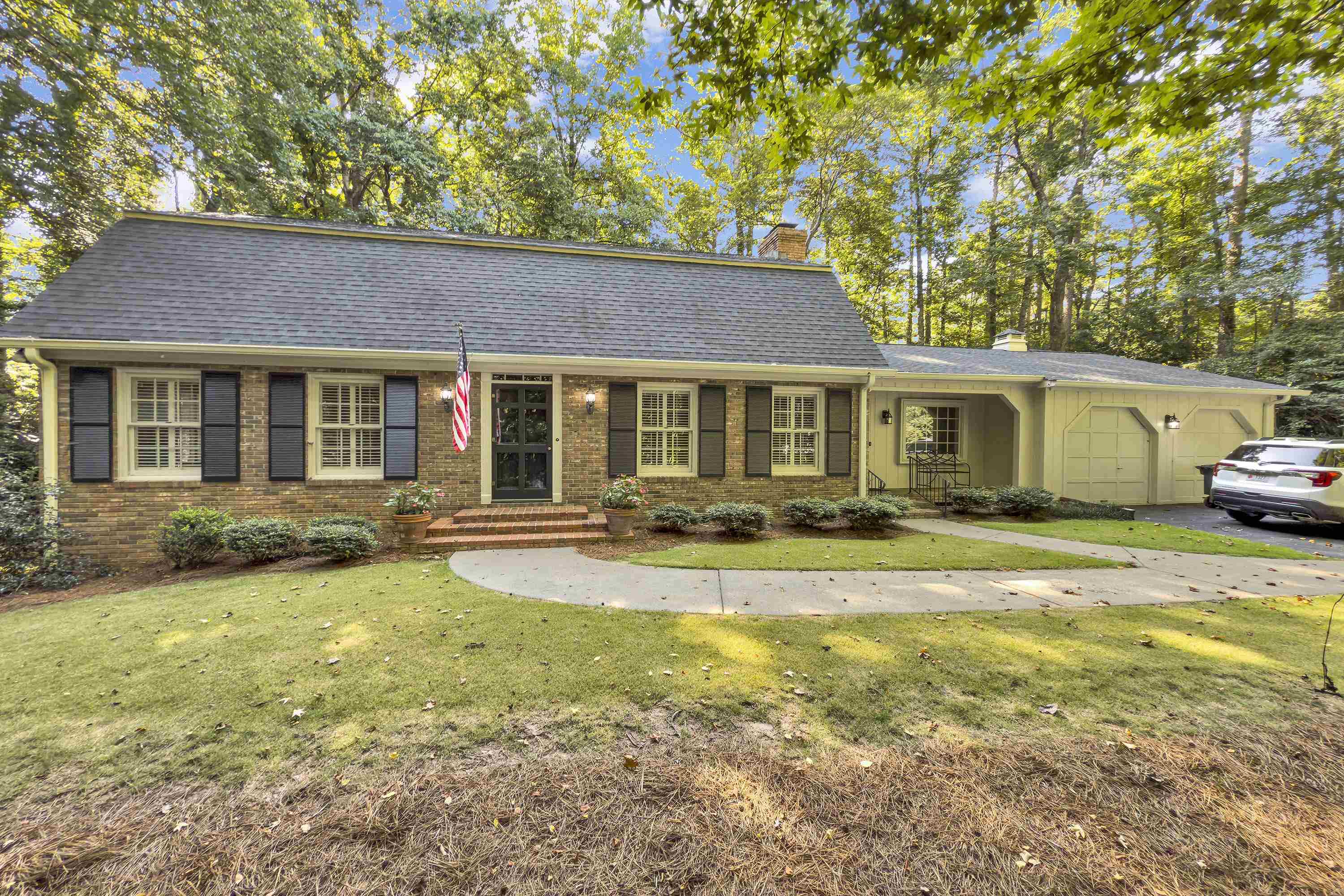 Spartanburg, South Carolina, 29302, United States, 4 Bedrooms Bedrooms, ,3 BathroomsBathrooms,Residential,For Sale,1907438