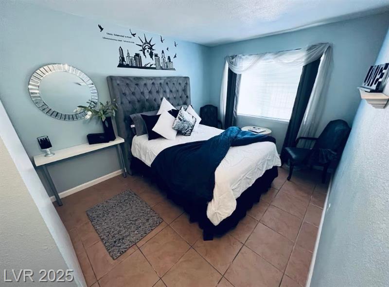 Las Vegas, Nevada, 89106, United States, 4 Bedrooms Bedrooms, ,4 BathroomsBathrooms,Residential,For Sale,1979989