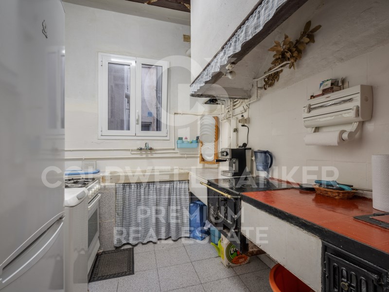 Barcelona, Catalonia, ES, 6 Bedrooms Bedrooms, ,1 BathroomBathrooms,Residential,For Sale,1487718
