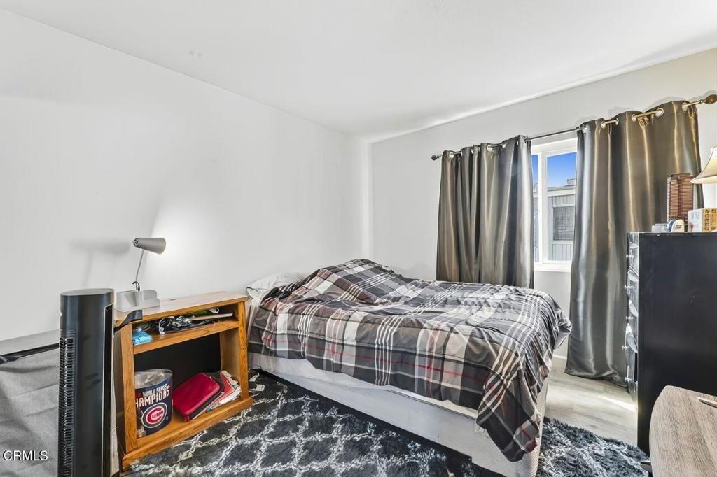 Ventura, California, 93003, United States, 2 Bedrooms Bedrooms, ,1 BathroomBathrooms,Residential,For Sale,1957237