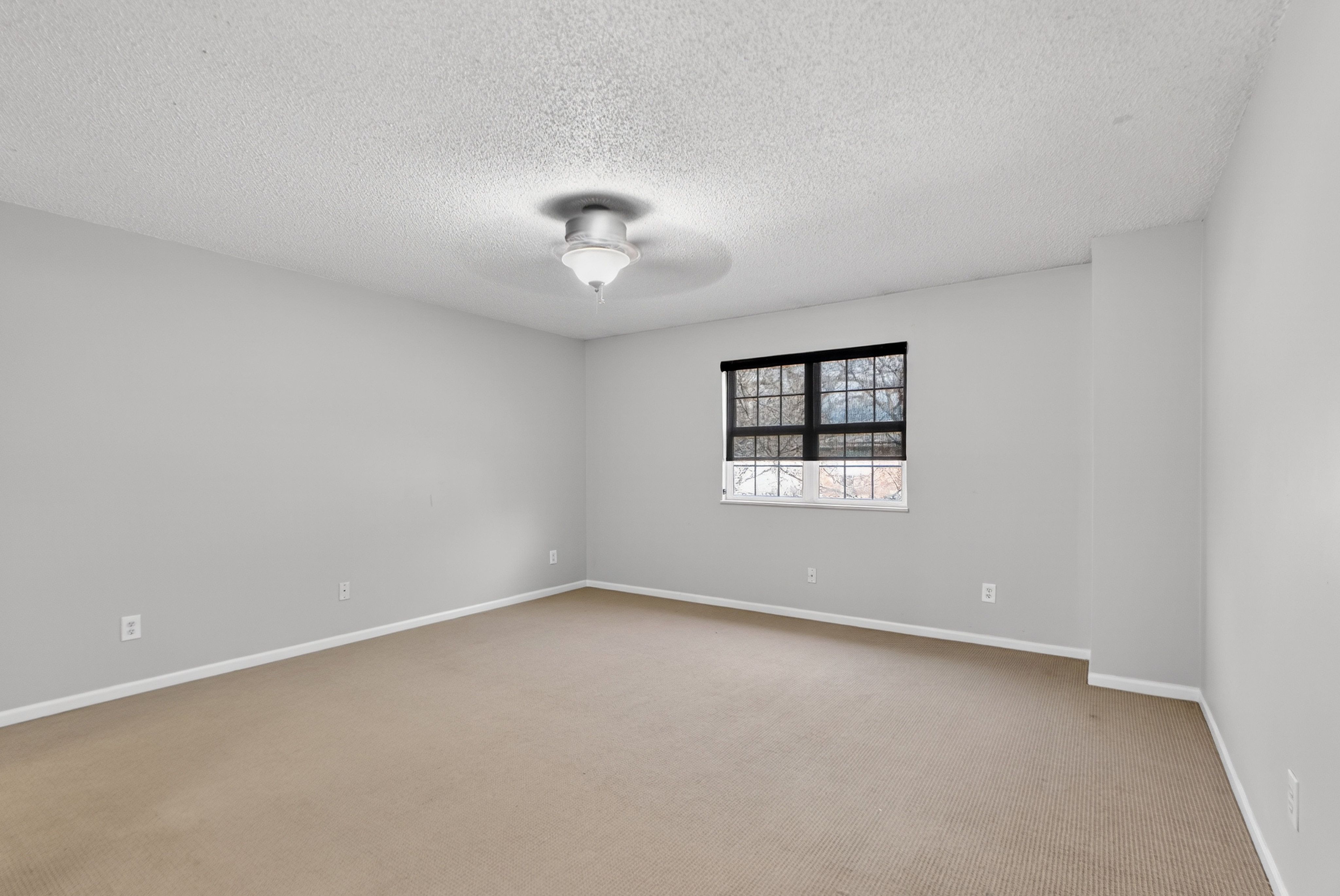  911 West 41st Place, Kansas City, MO 64111 - 物件實景