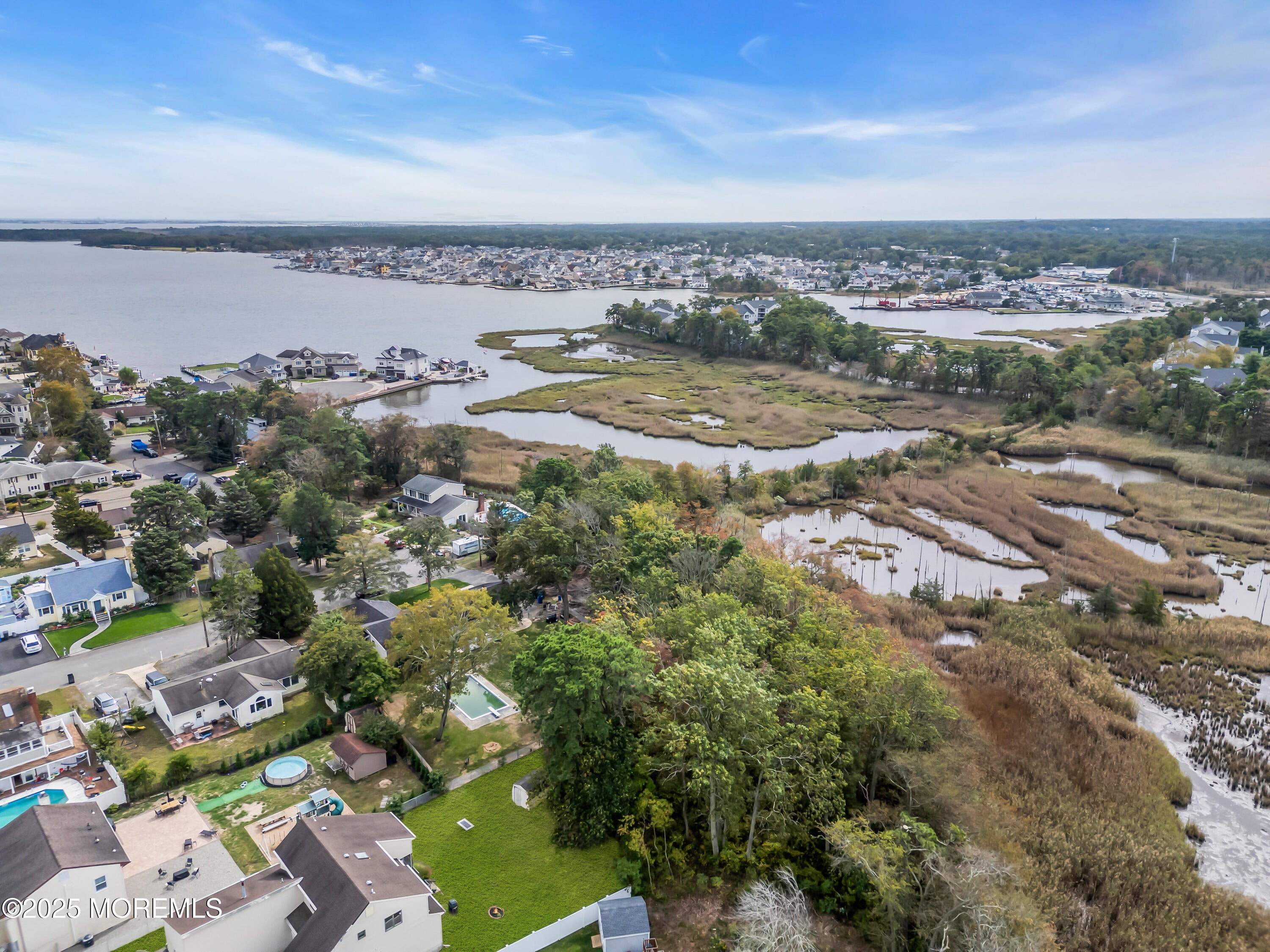 Toms River, New Jersey, 08753, United States, 4 Bedrooms Bedrooms, ,2 BathroomsBathrooms,Residential,For Sale,1992588