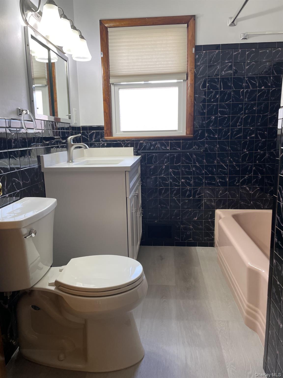 Montrose, New York, 10548, United States, 3 Bedrooms Bedrooms, ,1 BathroomBathrooms,Residential,For Sale,1958987