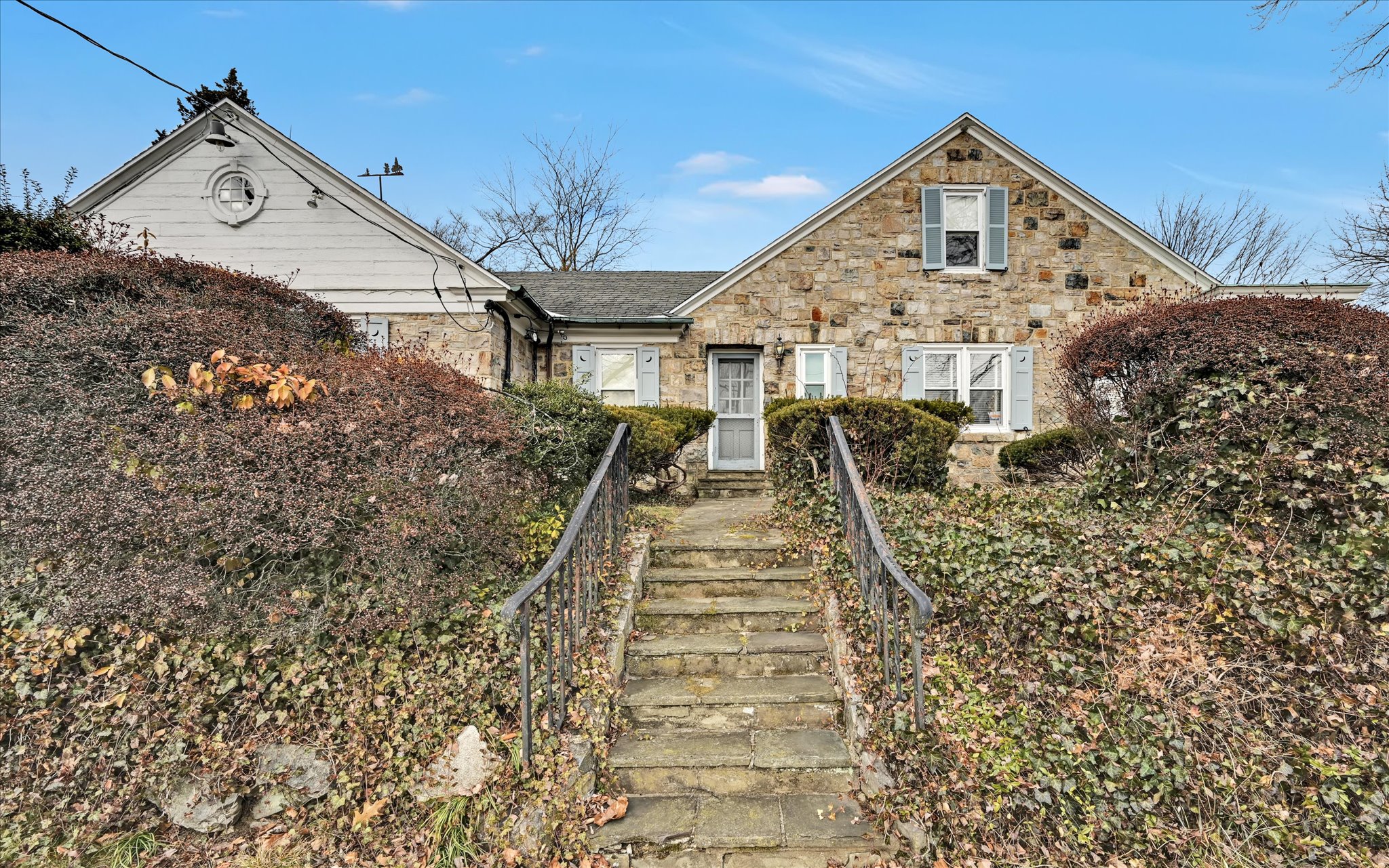 Reading, Pennsylvania, 19607, United States, 6 Bedrooms Bedrooms, ,3 BathroomsBathrooms,Residential,For Sale,2008158