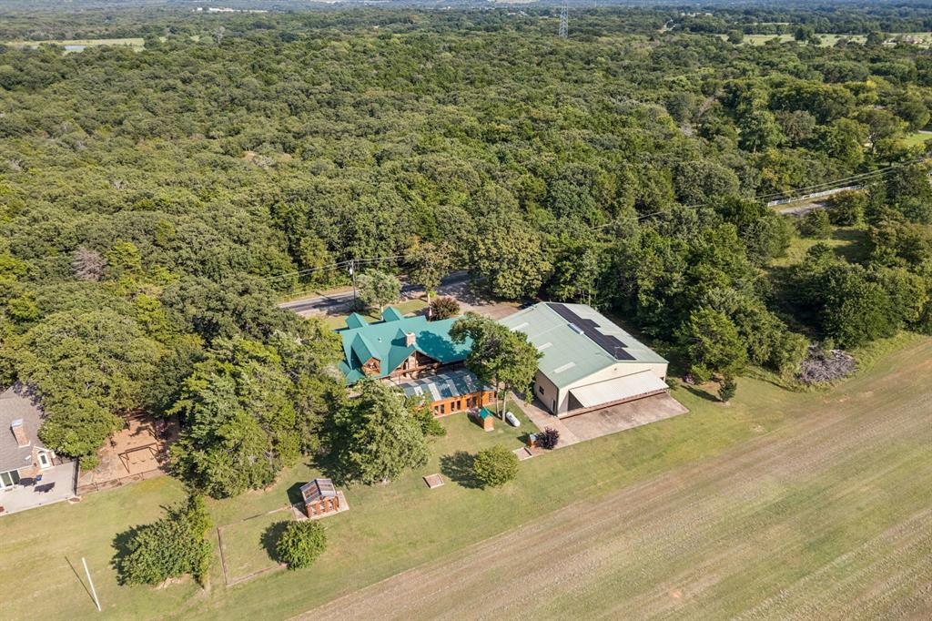 Pottsboro, Texas, 75076, United States, 3 Bedrooms Bedrooms, ,4 BathroomsBathrooms,Residential,For Sale,1949804