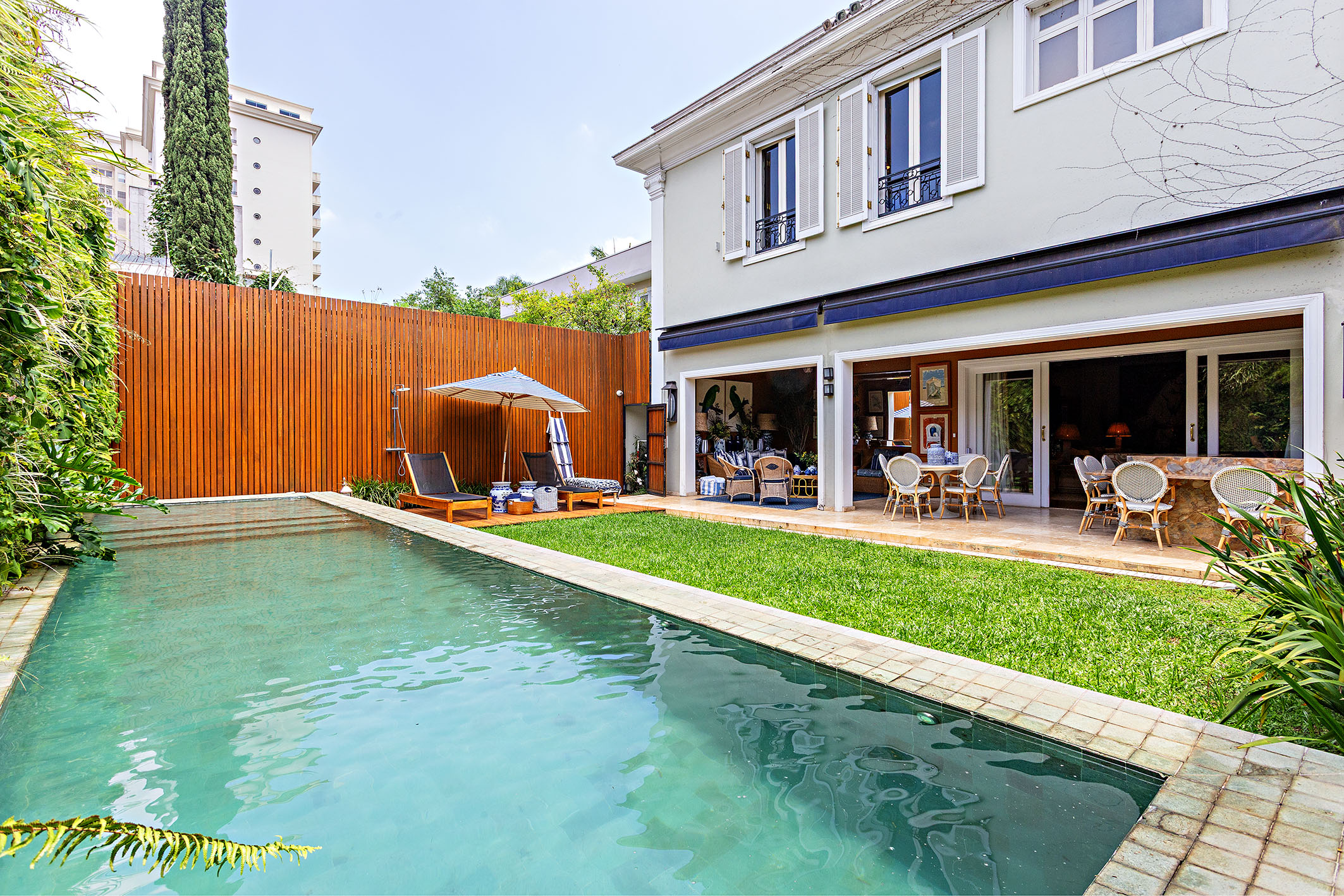  Residence by Bi Crisóstomo with Sig Bergamin décor in Jardim Europa - 物件實景
