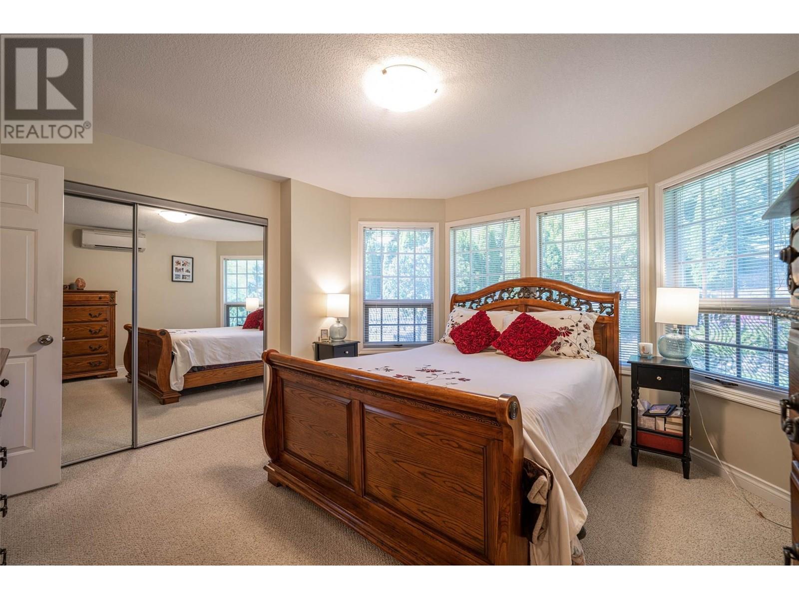 VERNON, British Columbia, V1H 1X1, CA, 4 Bedrooms Bedrooms, ,3 BathroomsBathrooms,Residential,For Sale,1948801