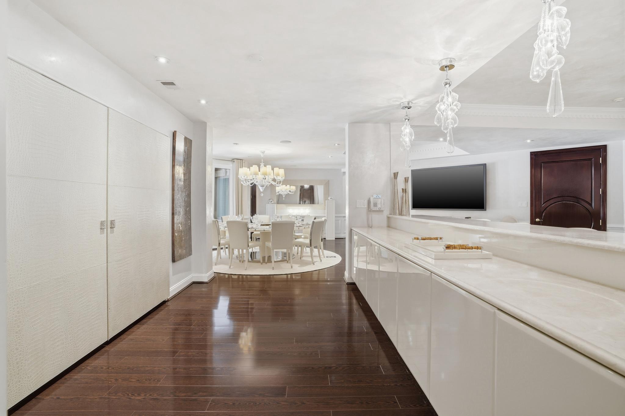  10350 Elizabeth Street, Great Falls, VA, 22066 - 物件實景